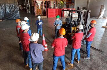forklift freight elevator, forklift, montacargas, capacitación, factory, equipment, construction, industrial, weight, load, hydraulic, elevator, freight, logistics, transportation, vehicle, safety, forklift, forklift, forklift, forklift, forklift